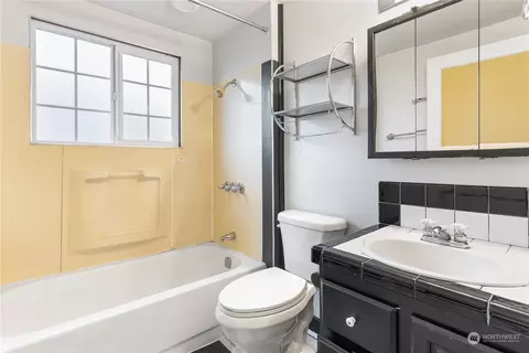 Bath - 801 Cherry Ave, Sumner, WA 98390 photo 1 of 1