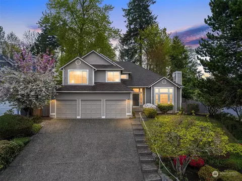 8001 128th Ave SE, Newcastle, WA 98056