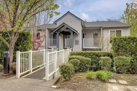 12720 NE 10th Pl #D206, Bellevue, WA 98005