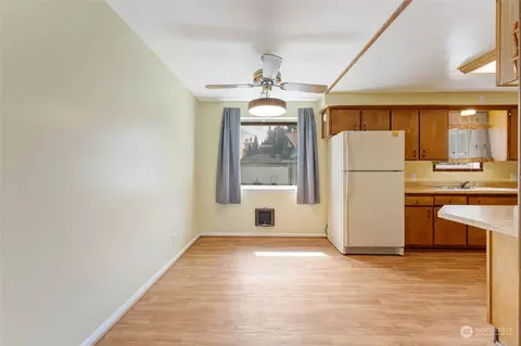 Kitchen - 604 E Beech St, Everett, WA 98203 photo 1 of 5