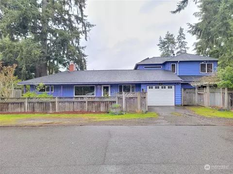 1504 NE 166th St, Shoreline, WA 98155