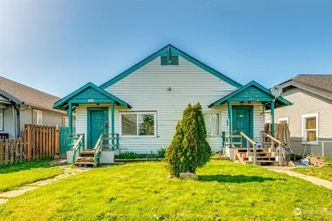 325 17th Ave, Longview, WA 98632