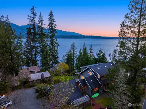 638 N Shore Rd, Amanda Park, WA 98526