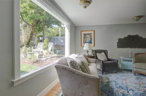Bath - 108 E 8th St, Aberdeen, WA 98520 photo 2 of 4