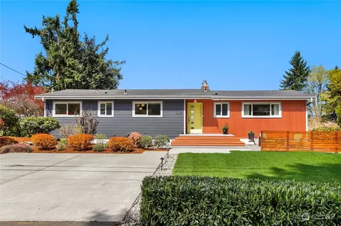16618 SE 45th St, Bellevue, WA 98006