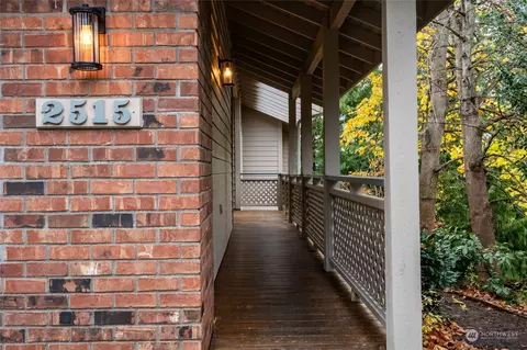 2515 Creekside Ln, Anacortes, WA 98221