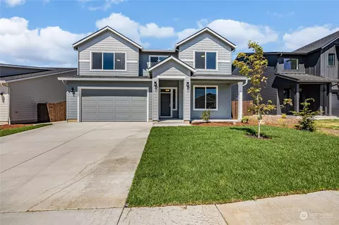 705 Pagget Ave, Winlock, WA 98596