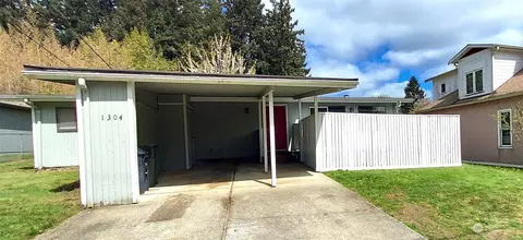 1304 Glass Ave NE, Olympia, WA 98506