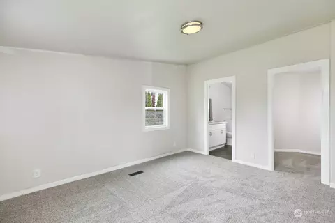 20005 45th Avenue Ct E, Spanaway, WA 98387 photo 11