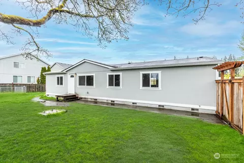 20005 45th Avenue Ct E, Spanaway, WA 98387 photo 1