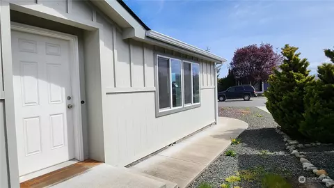 791 Heritage Loop, Sequim, WA 98382 photo 4