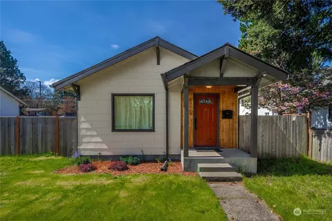 5006 S Pine St, Tacoma, WA 98409