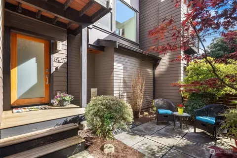 5711 20th Ave NW, Seattle, WA 98107