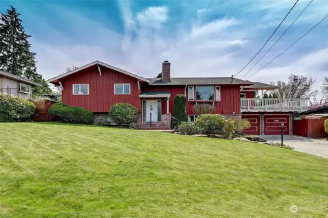 459 SW 175th Pl, Normandy Park, WA 98166