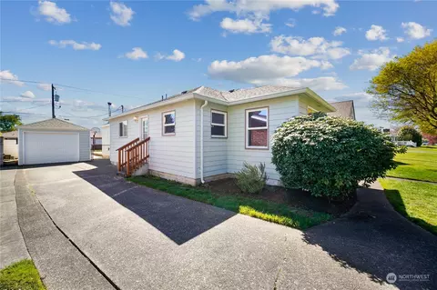 Other - 1128 20th Ave, Longview, WA 98632 photo 1 of 13