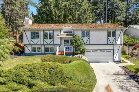 9620 162nd Ave NE, Redmond, WA 98052