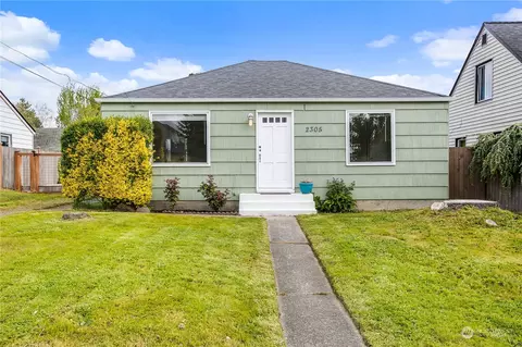 2305 S 17th St, Tacoma, WA 98405