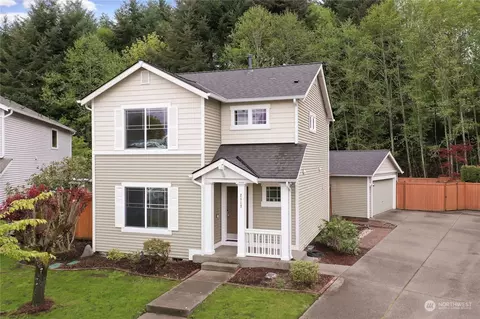 Exterior - 2817 Hannen St, Dupont, WA 98327 photo 1 of 5