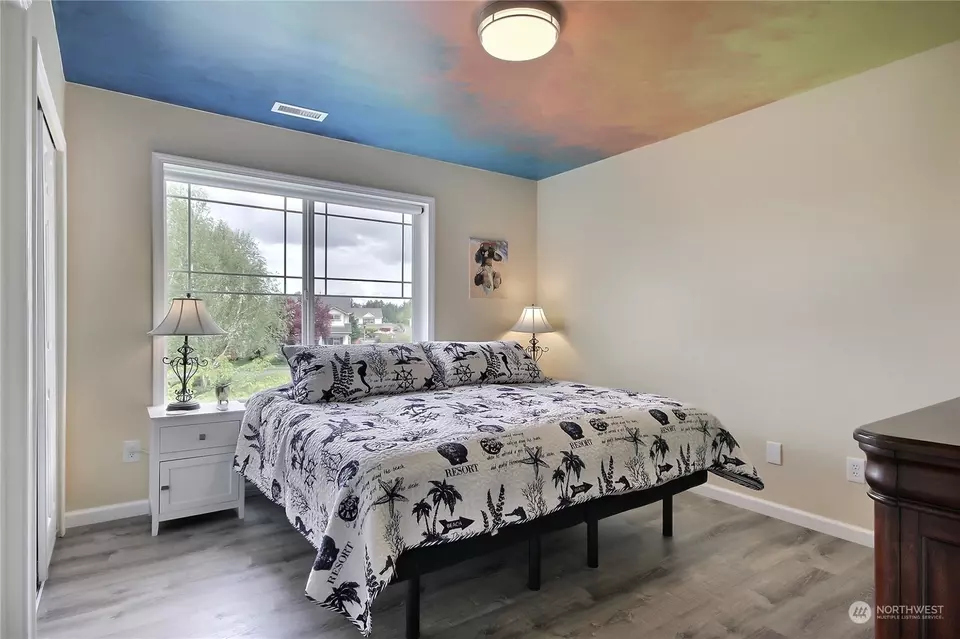 Bedroom - 2817 Hannen St, Dupont, WA 98327 photo 2 of 4