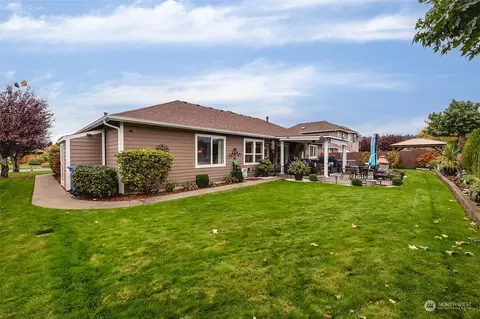 Exterior - 14622 153rd St E, Orting, WA 98360 photo 3 of 9