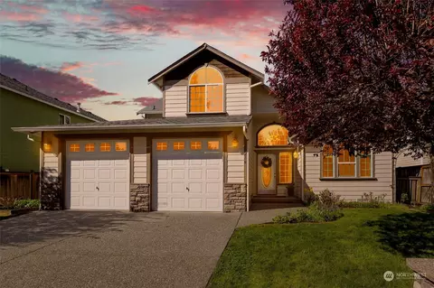 10216 SE 222nd St, Kent, WA 98031