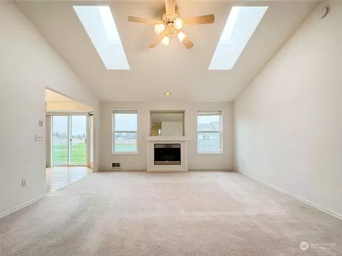 Living - 60 Heron Way, Sequim, WA 98382 photo 2 of 3