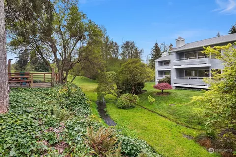 1226 6th Ave S #A203, Edmonds, WA 98020