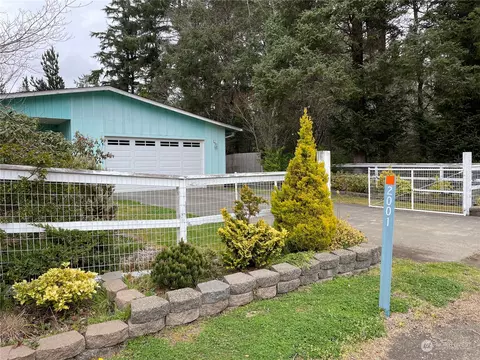 Exterior - 2001 196th St, Long Beach, WA 98631 photo 10 of 10