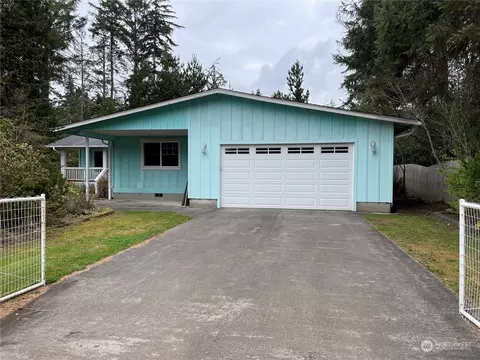 2001 196th St, Long Beach, WA 98631