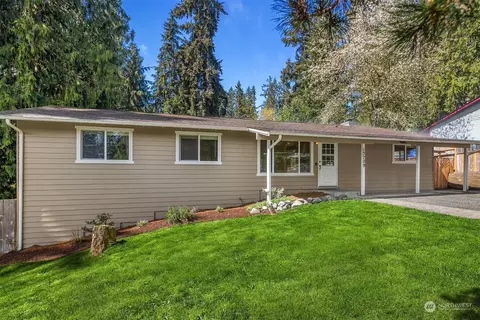 17709 199th Ave NE, Woodinville, WA 98077