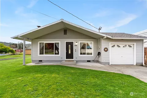 204 Monroe St, South Bend, WA 98586