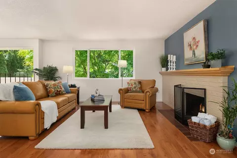 Living - 23611 48th Ave SE, Bothell, WA 98021 photo 1 of 6