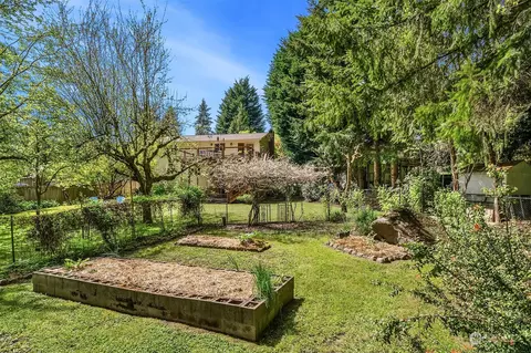 Exterior - 23611 48th Ave SE, Bothell, WA 98021 photo 12 of 13