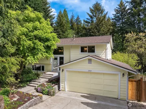 Exterior - 23611 48th Ave SE, Bothell, WA 98021 photo 2 of 13