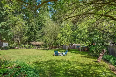 Exterior - 23611 48th Ave SE, Bothell, WA 98021 photo 8 of 13