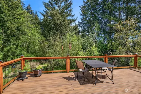 Exterior - 23611 48th Ave SE, Bothell, WA 98021 photo 4 of 13