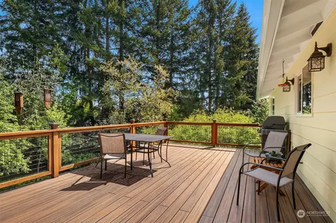 Exterior - 23611 48th Ave SE, Bothell, WA 98021 photo 5 of 13