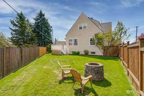 Exterior - 531 Alverson Blvd, Everett, WA 98201 photo 4 of 10