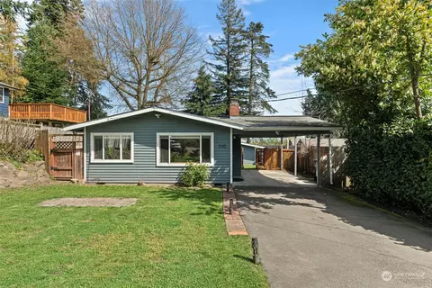 510 S 111th St, Seattle, WA 98168