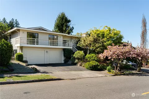 740 Elm St, Edmonds, WA 98020