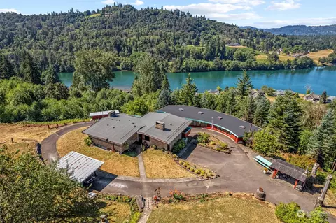 488 44 State Route 122 Hwy, Mossyrock, WA 98564
