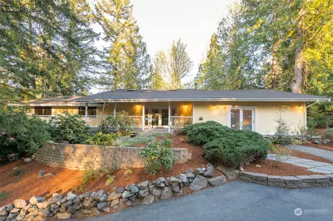 21615 SE 248th St, Maple Valley, WA 98038