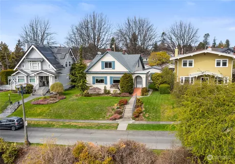 2653 N Park Dr, Bellingham, WA 98225