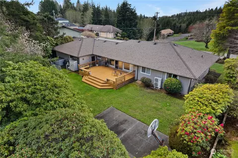 1620 Chilton Rd, Aberdeen, WA 98520