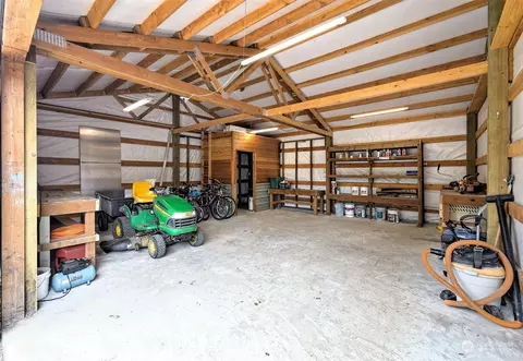 Exterior - 6545 E Grapeview Loop Rd, Allyn, WA 98524 photo 11 of 15