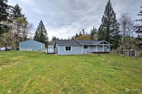 Exterior - 6545 E Grapeview Loop Rd, Allyn, WA 98524 photo 3 of 15