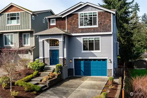 16519 82nd Pl NE, Kenmore, WA 98028