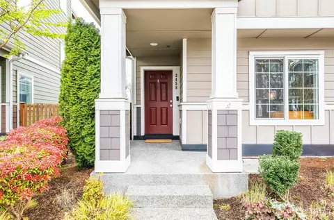 Exterior - 3458 31st Dr, Everett, WA 98201 photo 2 of 8