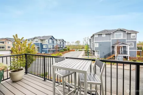 Exterior - 3458 31st Dr, Everett, WA 98201 photo 3 of 8