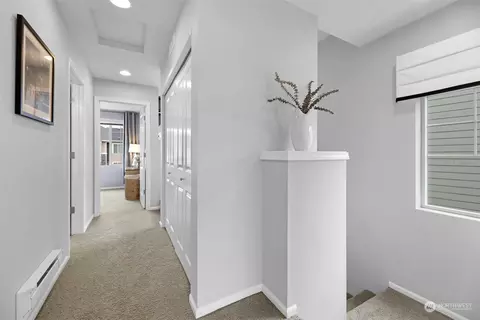 Entry Way - 3458 31st Dr, Everett, WA 98201 photo 2 of 2